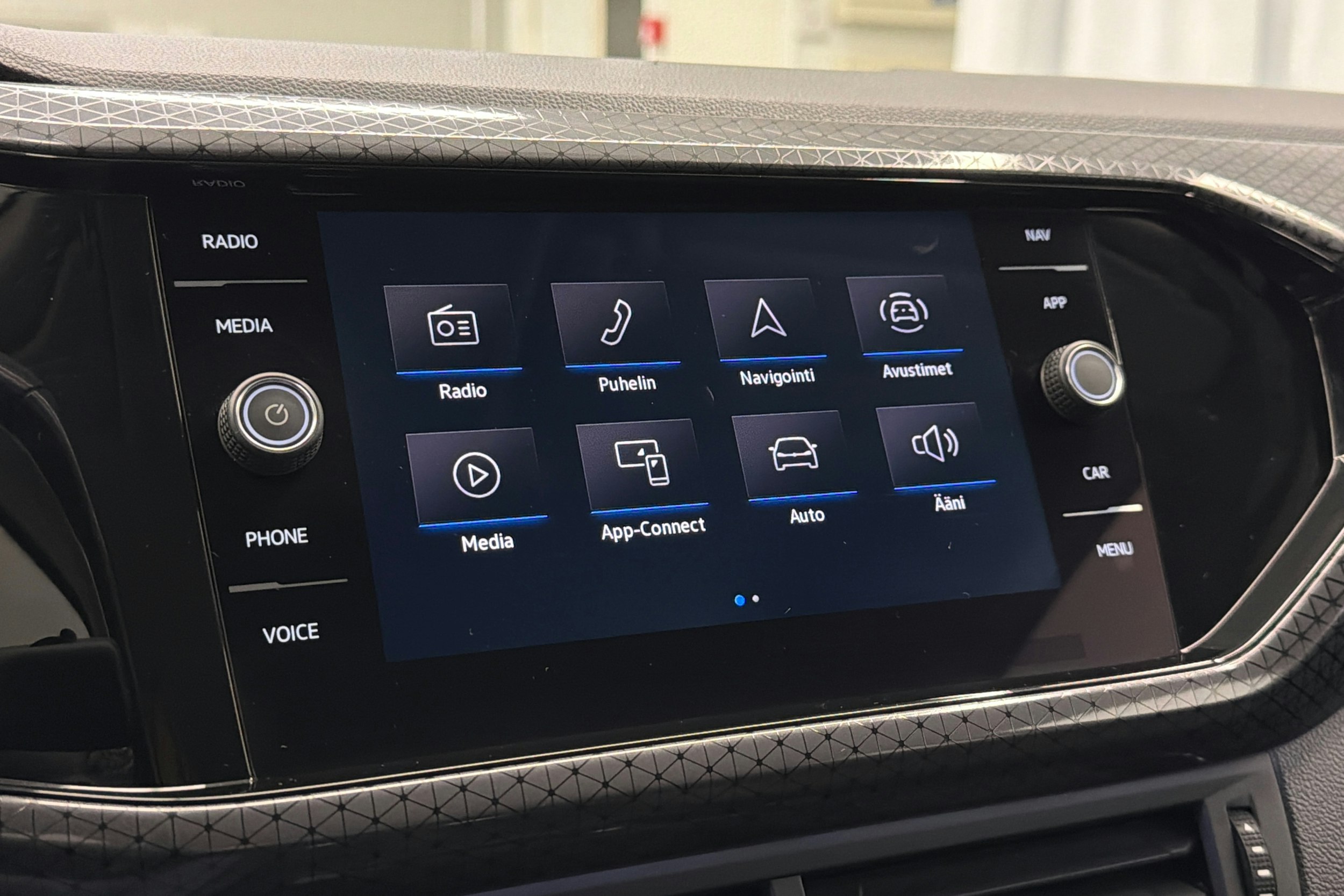 sininen Volkswagen T-Cross 2021 kuva 22.