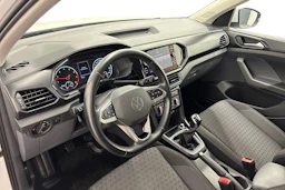 valkoinen Volkswagen T-Cross 2021 kuva 6.