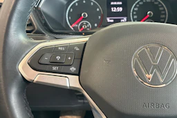 valkoinen Volkswagen T-Cross 2021 kuva 15.