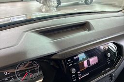 valkoinen Volkswagen T-Cross 2021 kuva 23.