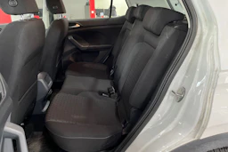 Valkoinen Volkswagen T-Cross 2021 kuva 4.