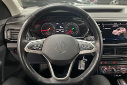 Valkoinen Volkswagen T-Cross 2021 kuva 12.