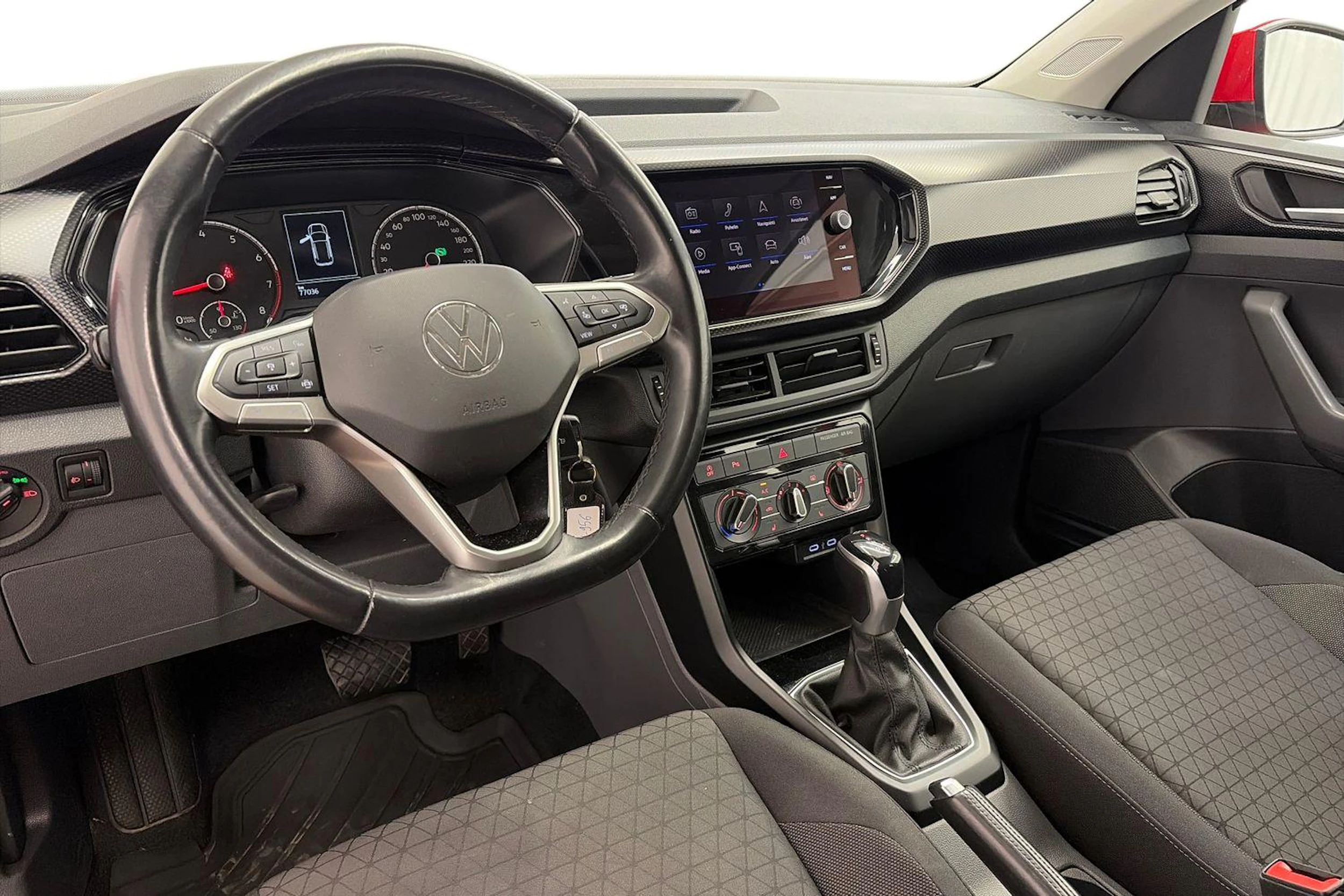 punainen Volkswagen T-Cross 2021 kuva 6.