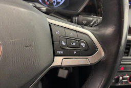 punainen Volkswagen T-Cross 2021 kuva 15.