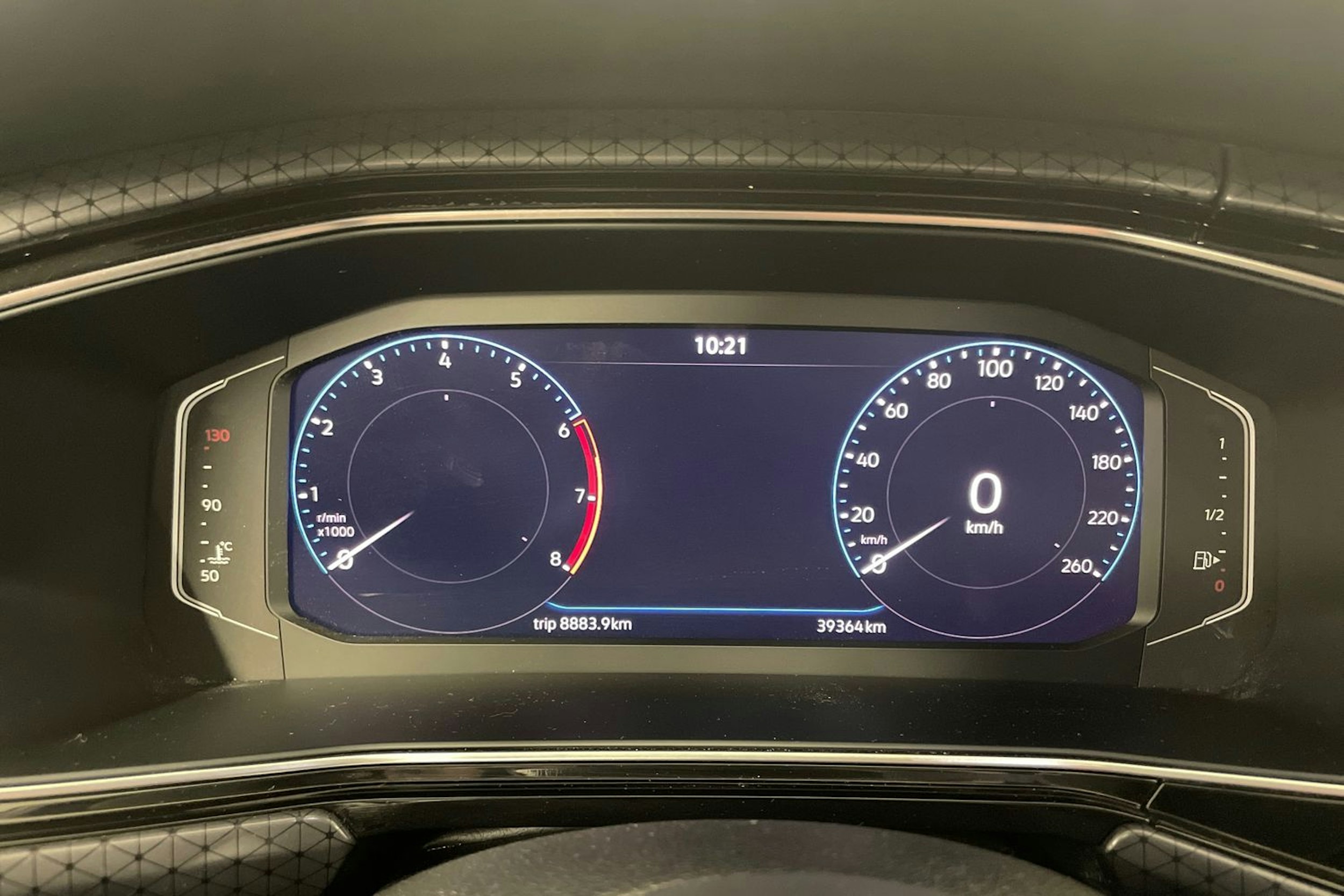 valkoinen Volkswagen T-Cross 2021 kuva 16.