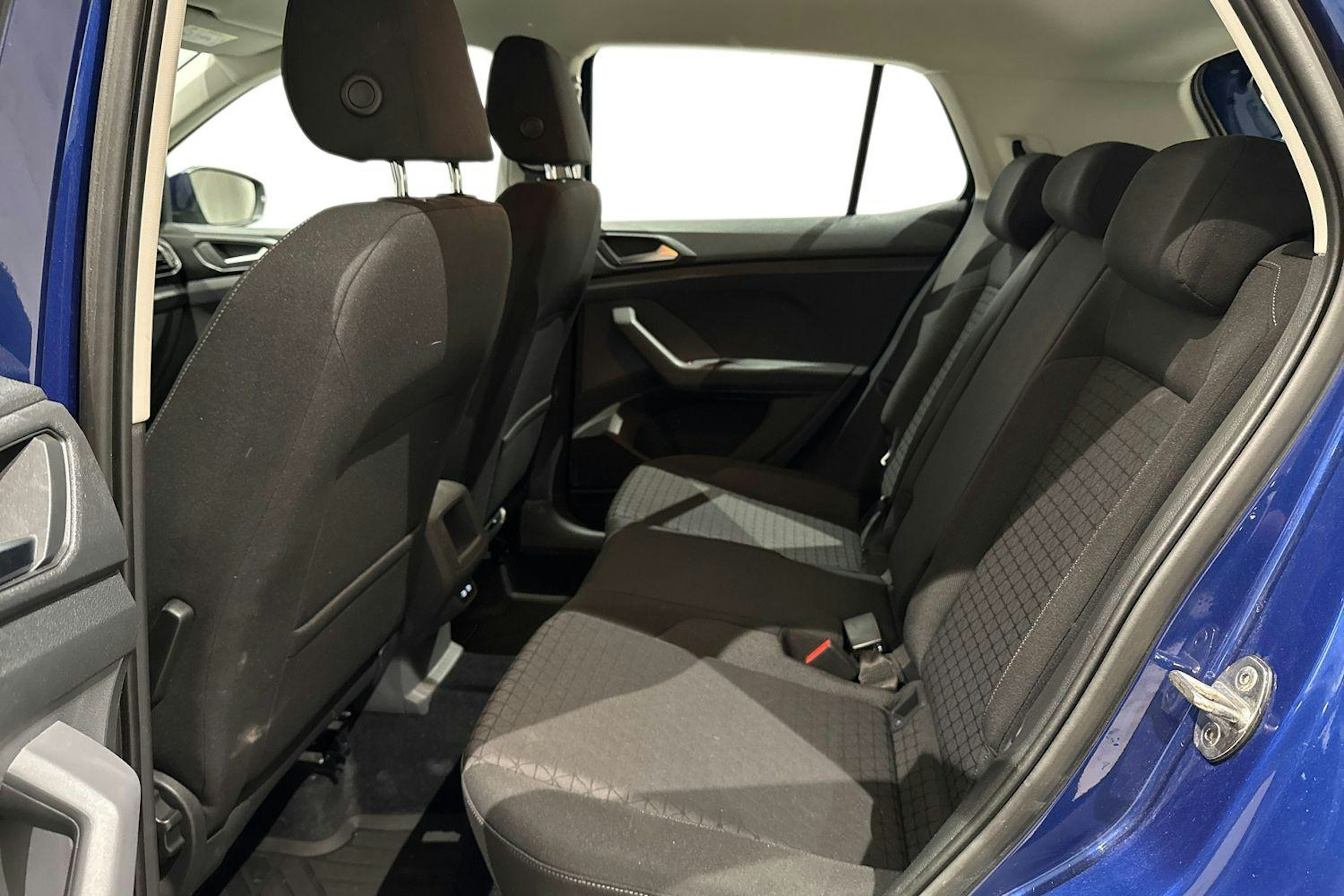 met. sininen Volkswagen T-Cross 2021 kuva 8.