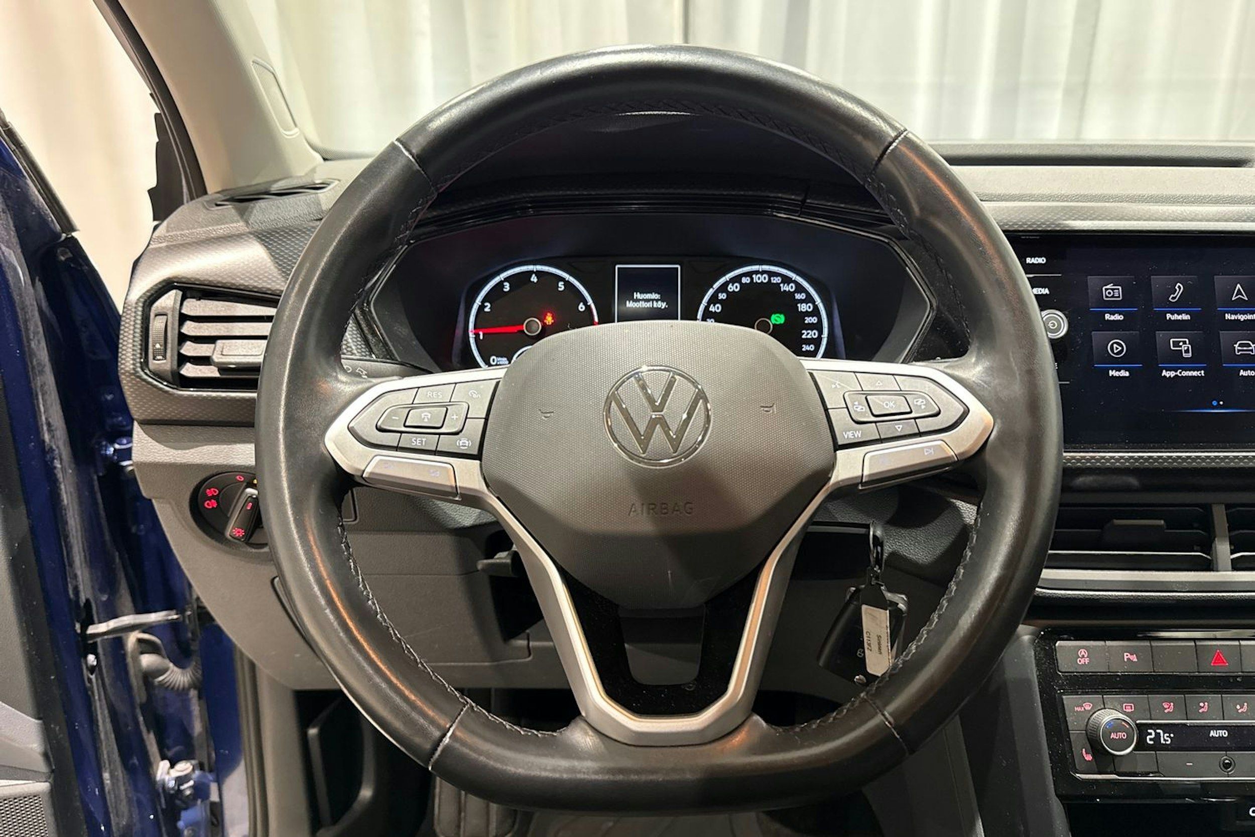 met. sininen Volkswagen T-Cross 2021 kuva 16.