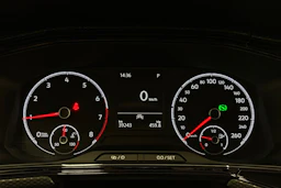 met. hopea Volkswagen T-Cross 2021 kuva 15.