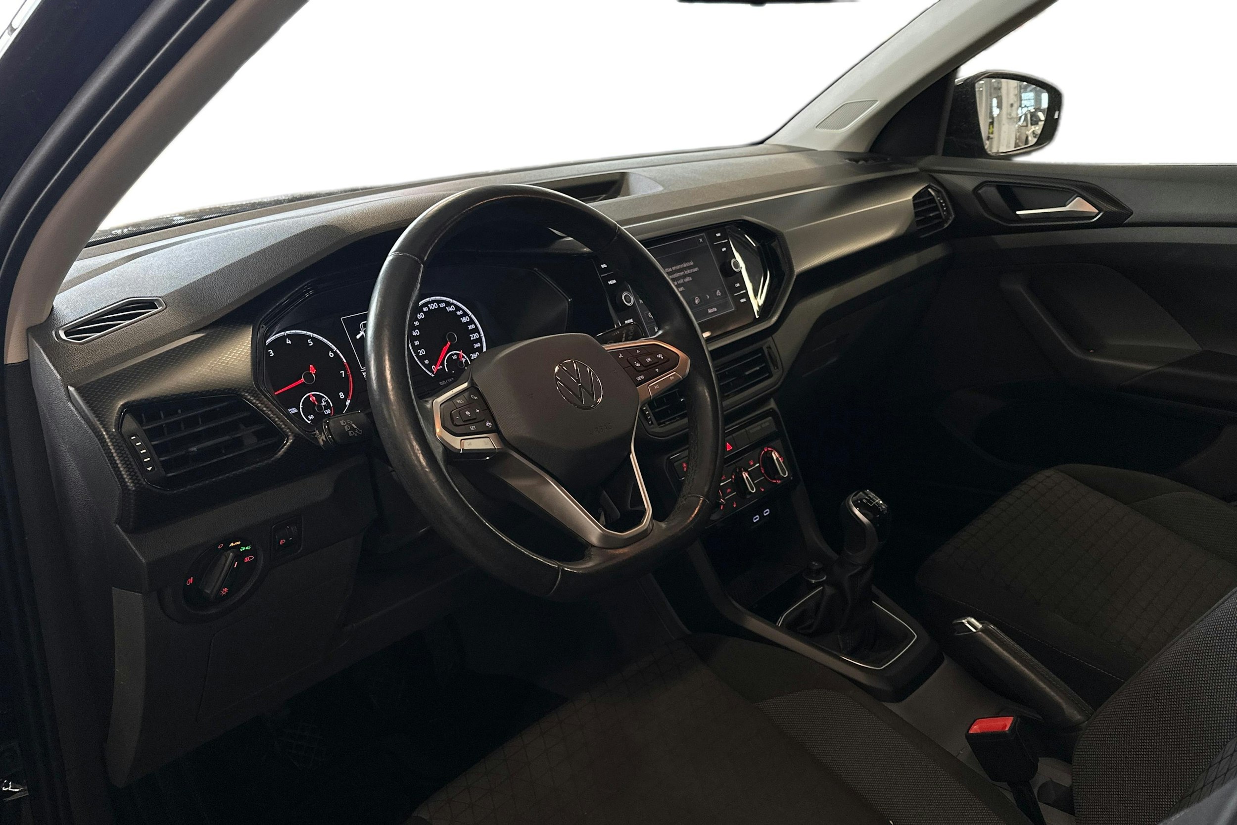 musta Volkswagen T-Cross 2021 kuva 3.
