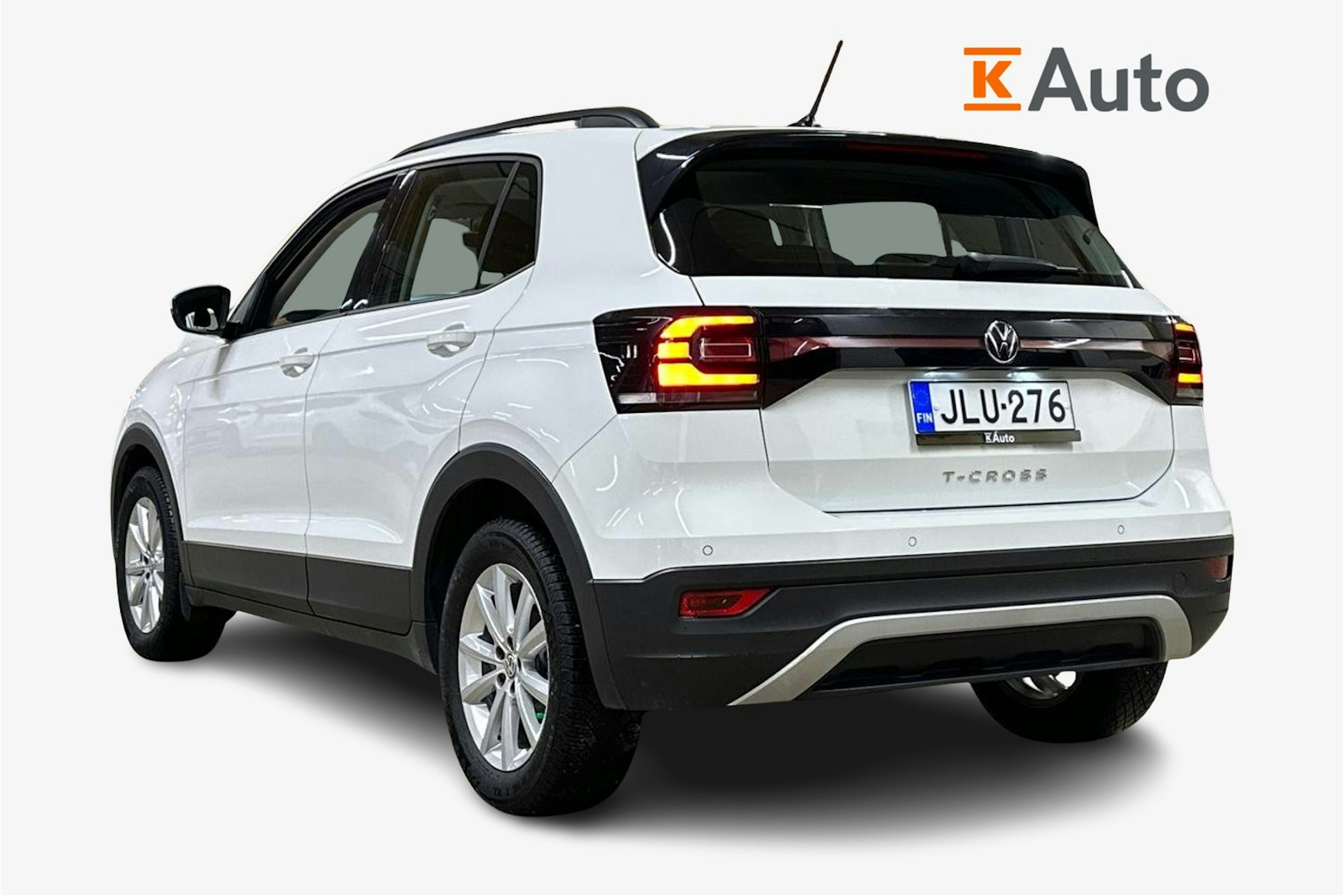 Valkoinen Volkswagen T-Cross 2021 kuva 2.