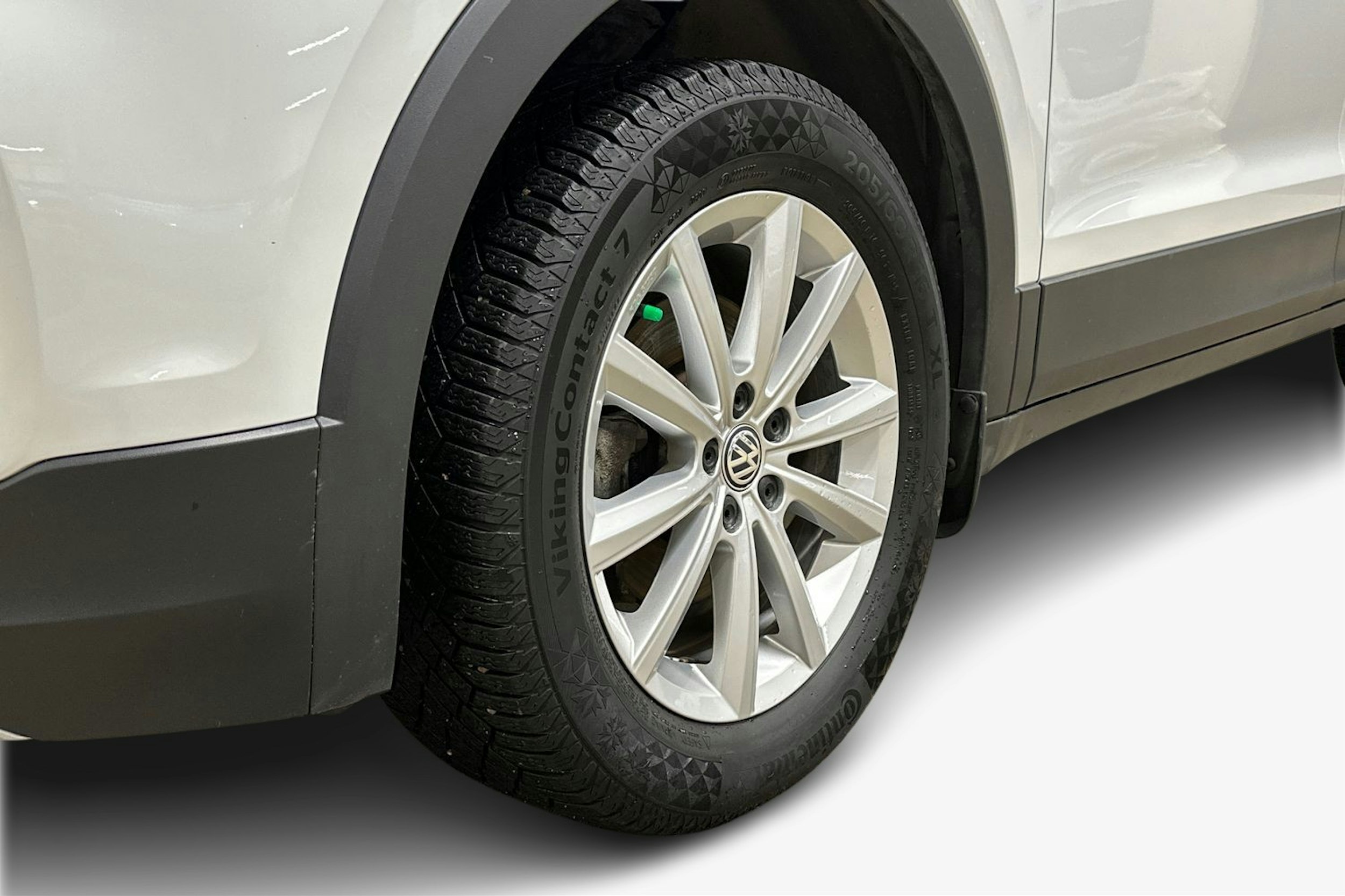 Valkoinen Volkswagen T-Cross 2021 kuva 9.