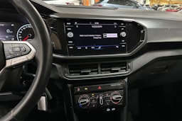 Valkoinen Volkswagen T-Cross 2021 kuva 16.