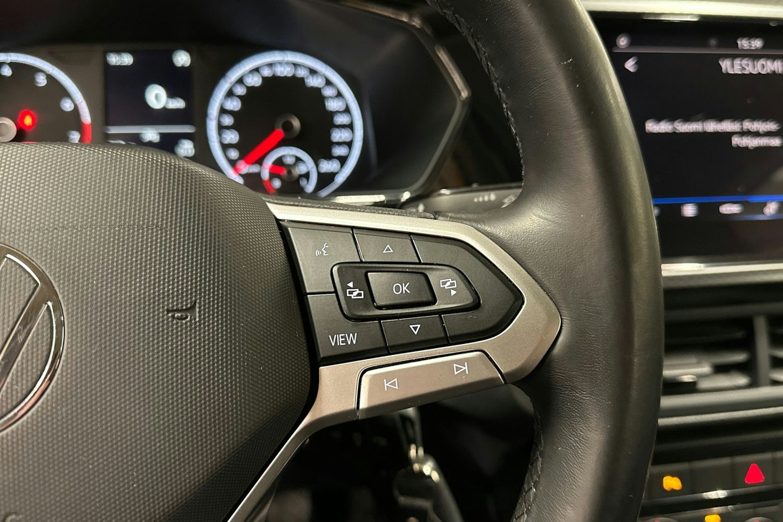 Valkoinen Volkswagen T-Cross 2021 kuva 20.