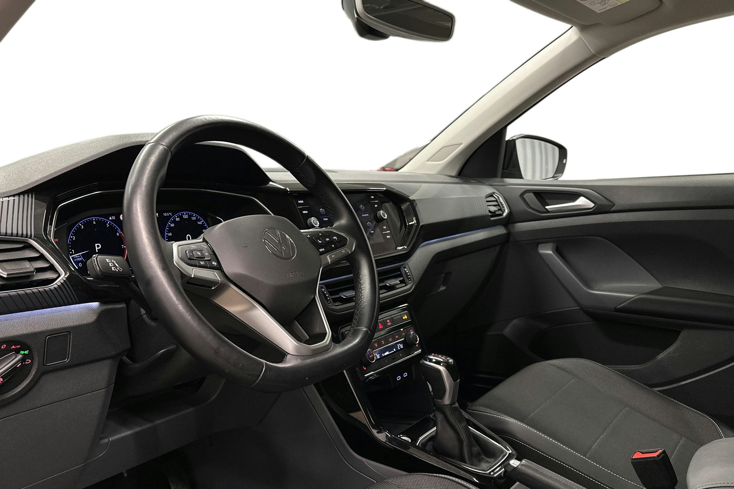 musta Volkswagen T-Cross 2021 kuva 7.