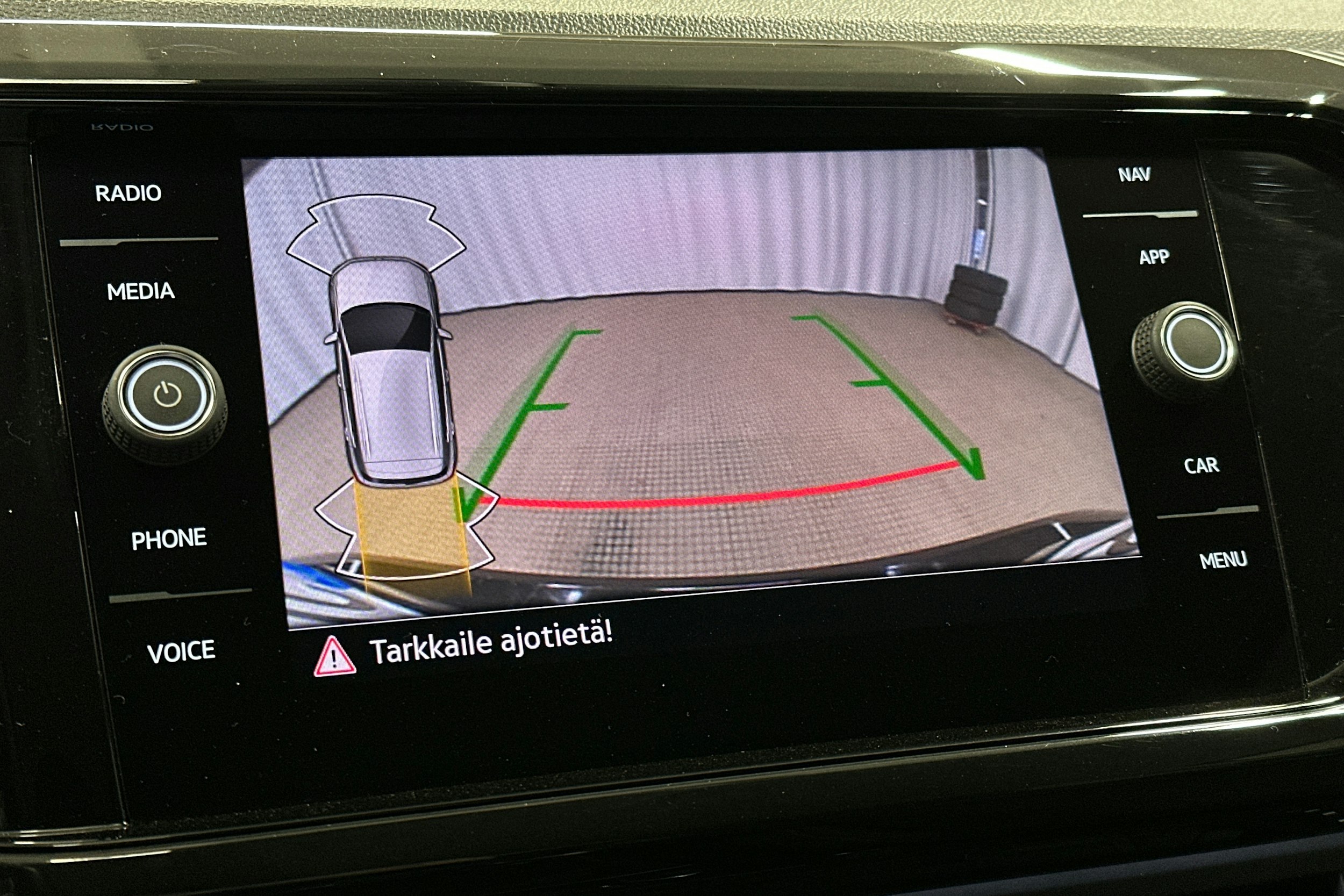 musta Volkswagen T-Cross 2021 kuva 24.