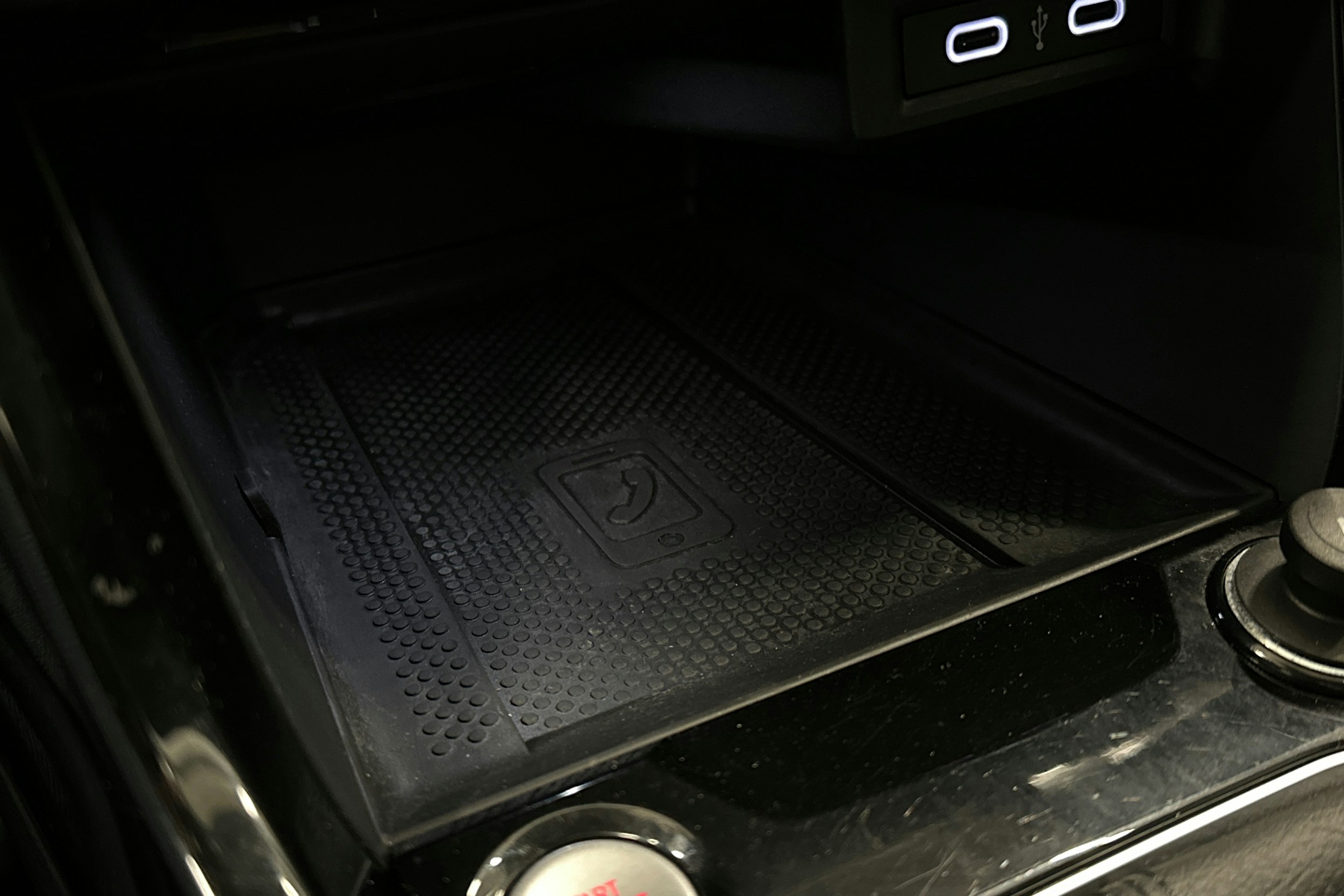 musta Volkswagen T-Cross 2021 kuva 26.