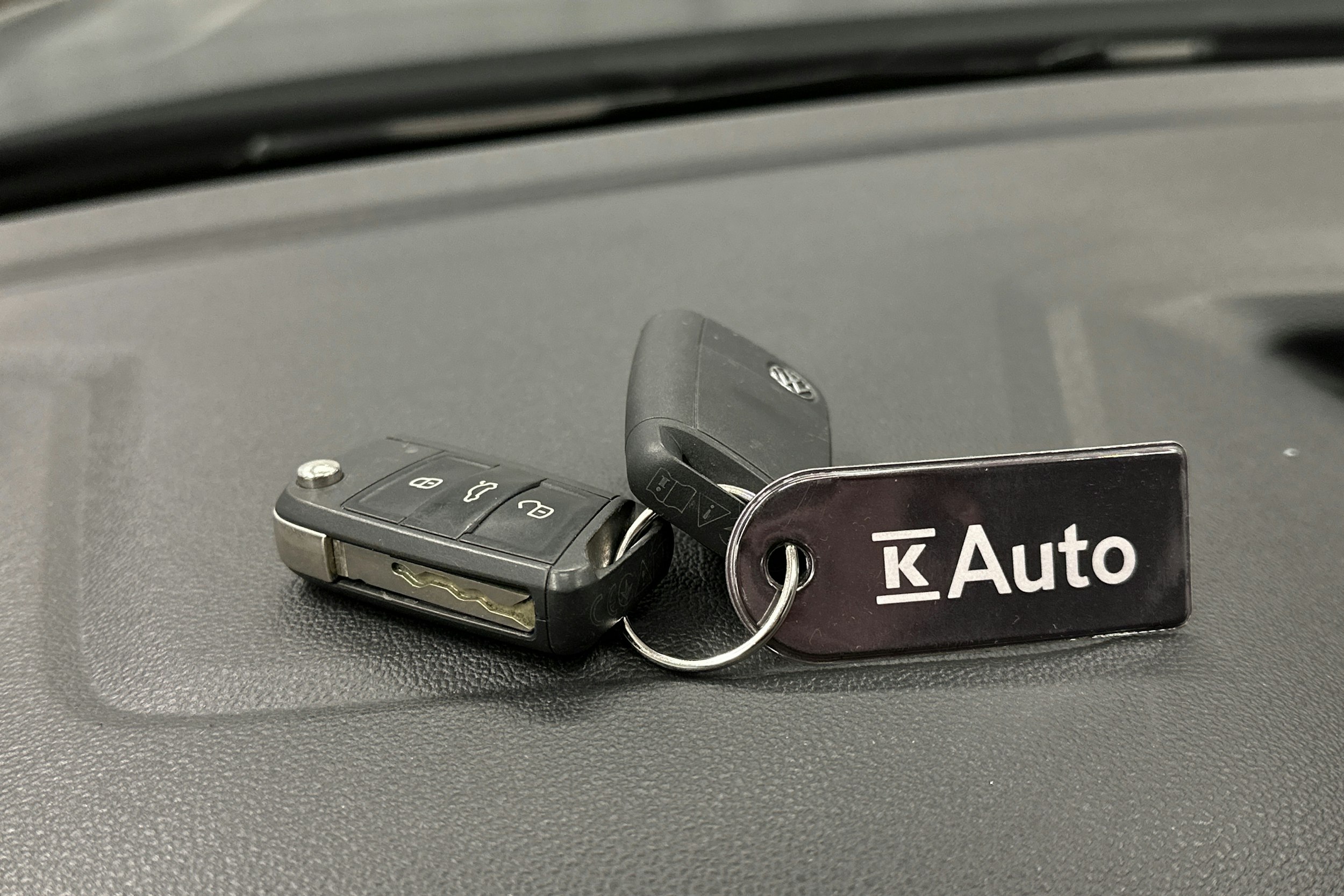 musta Volkswagen T-Cross 2021 kuva 28.