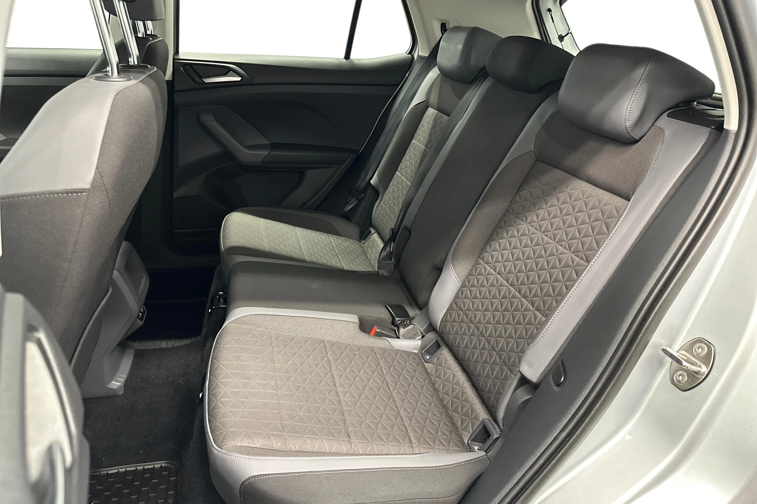 hopea Volkswagen T-Cross 2021 kuva 8.