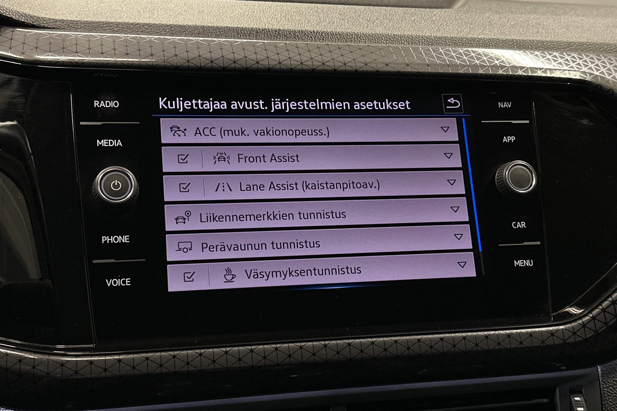 hopea Volkswagen T-Cross 2021 kuva 21.