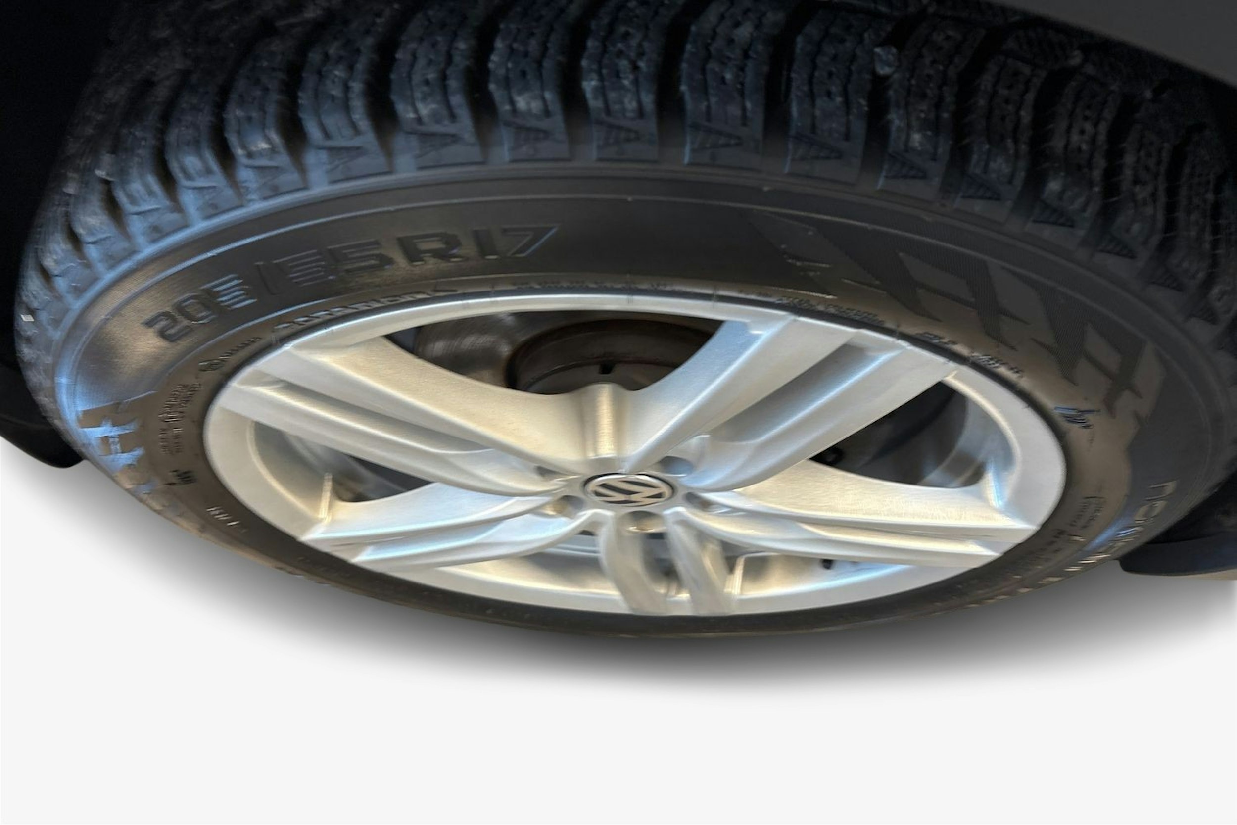 Harmaa Volkswagen T-Cross 2021 kuva 11.