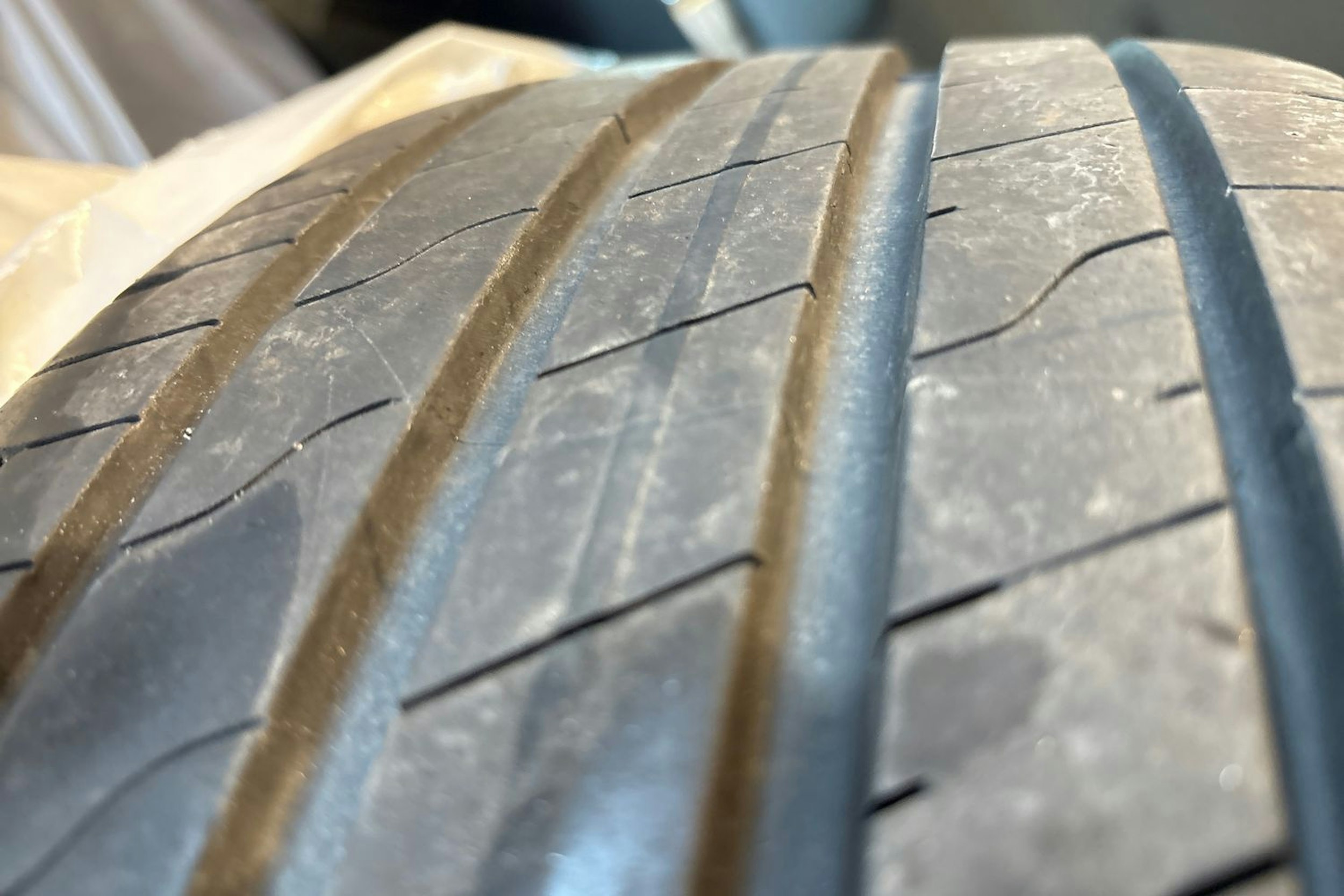 Harmaa Volkswagen T-Cross 2021 kuva 17.