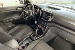 Harmaa Volkswagen T-Cross 2021 kuva 15.