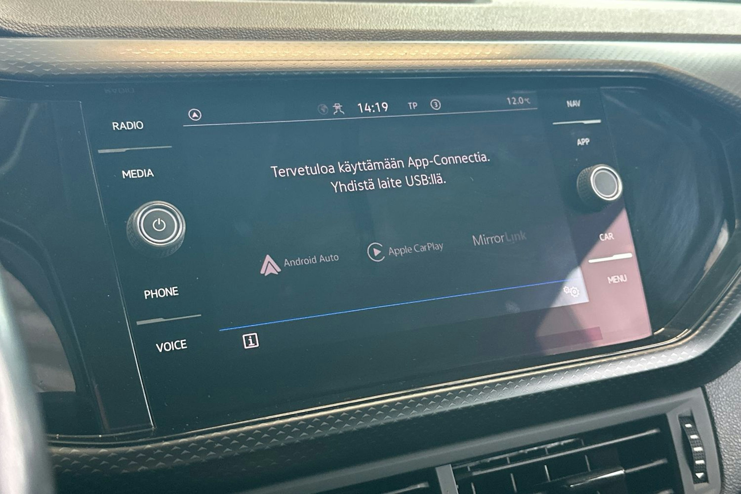 hopea Volkswagen T-Cross 2021 kuva 28.