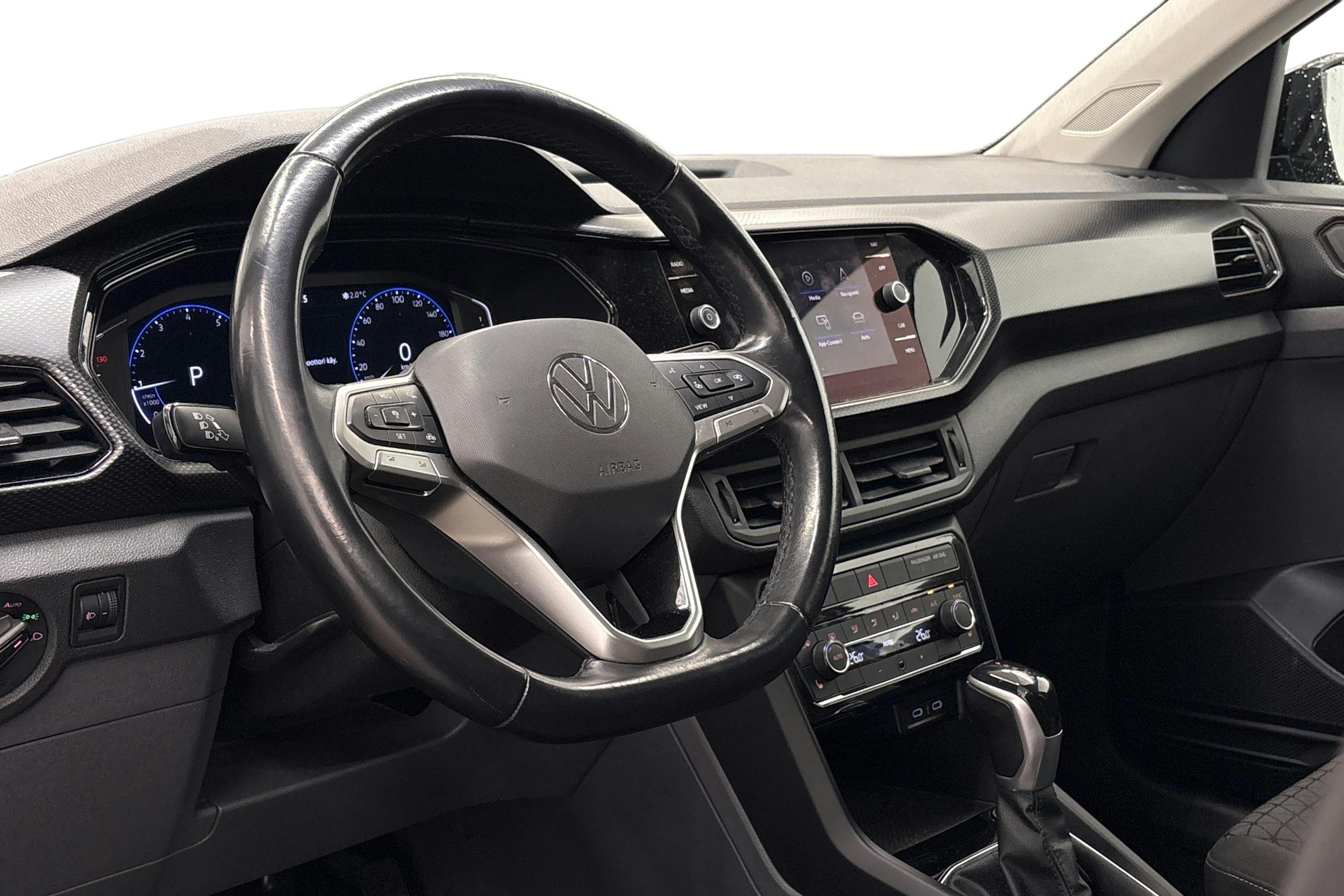 musta Volkswagen T-Cross 2021 kuva 3.