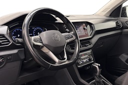 musta Volkswagen T-Cross 2021 kuva 3.