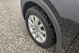 musta Volkswagen T-Cross 2021 kuva 10.