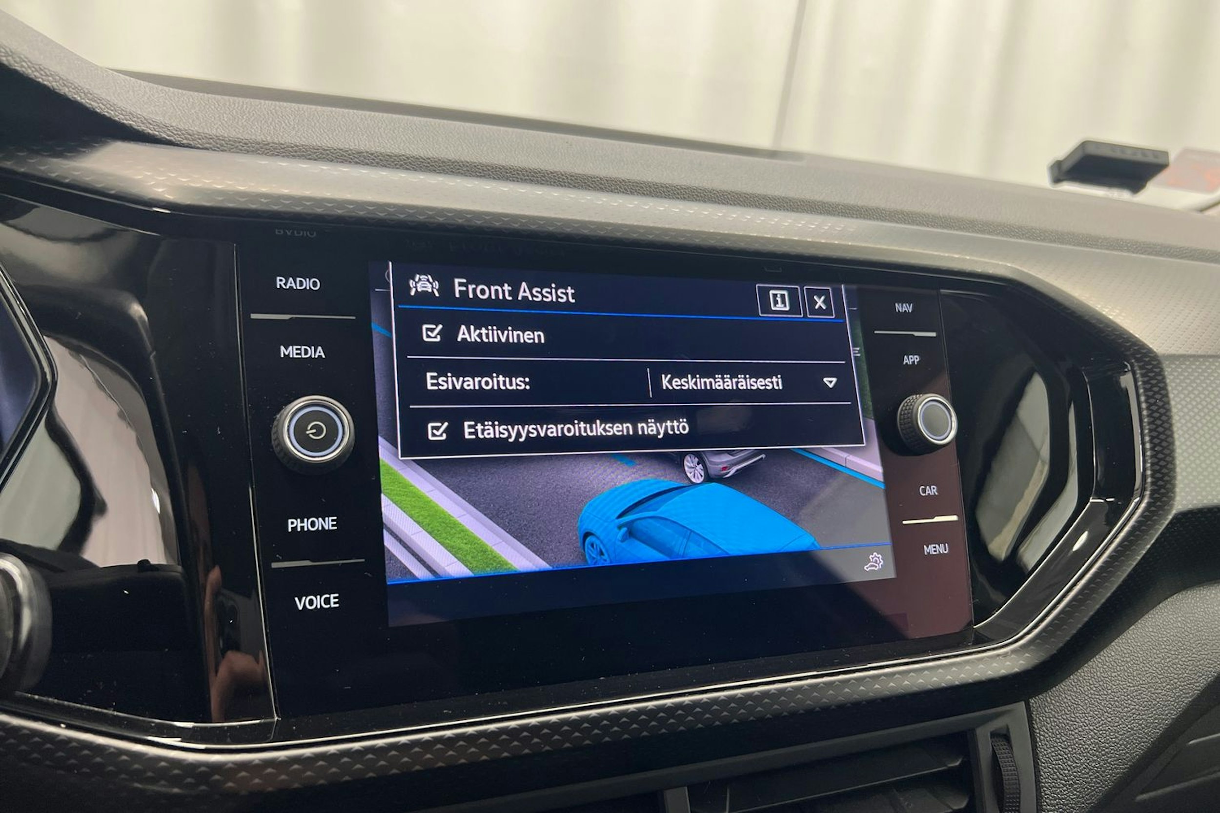 musta Volkswagen T-Cross 2021 kuva 22.