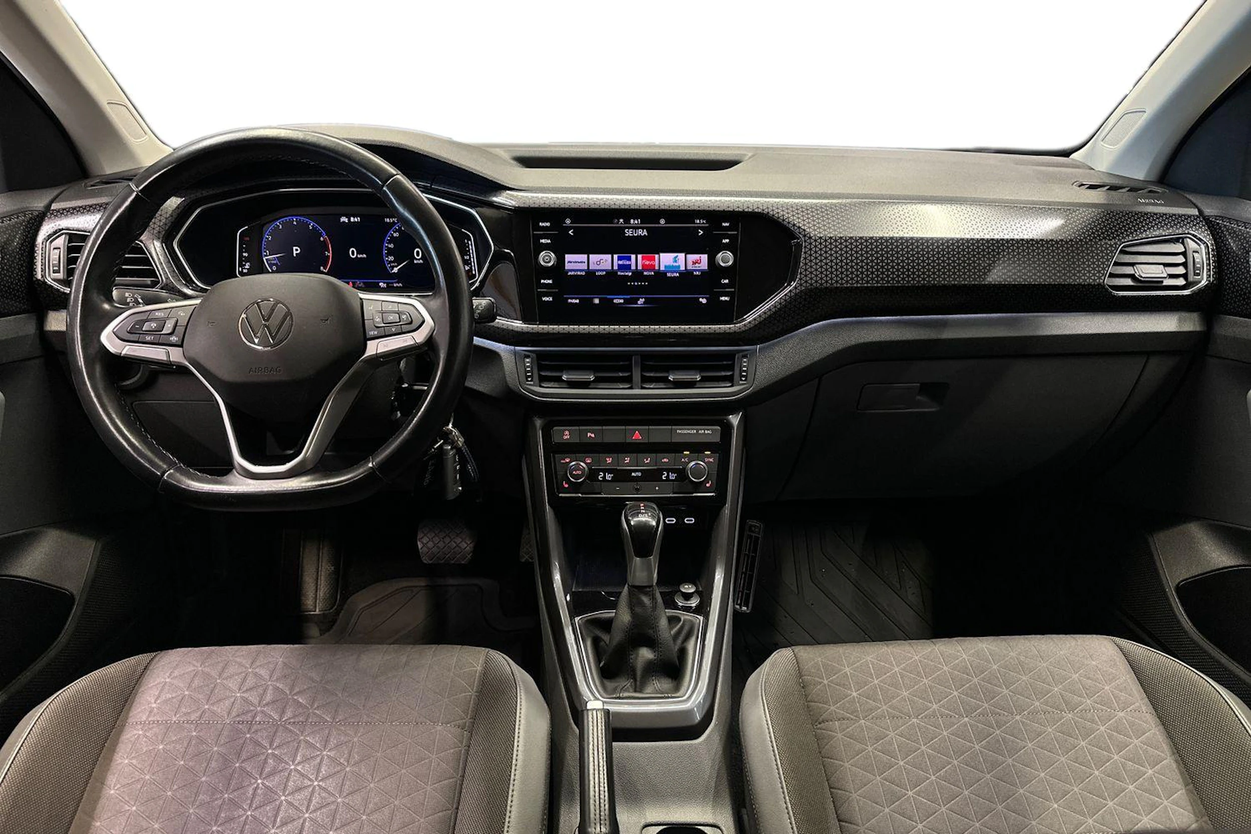 harmaa Volkswagen T-Cross 2021 kuva 7.