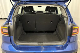 sininen Volkswagen T-Cross 2021 kuva 12.