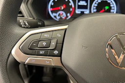 sininen Volkswagen T-Cross 2021 kuva 16.