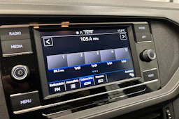 sininen Volkswagen T-Cross 2021 kuva 18.