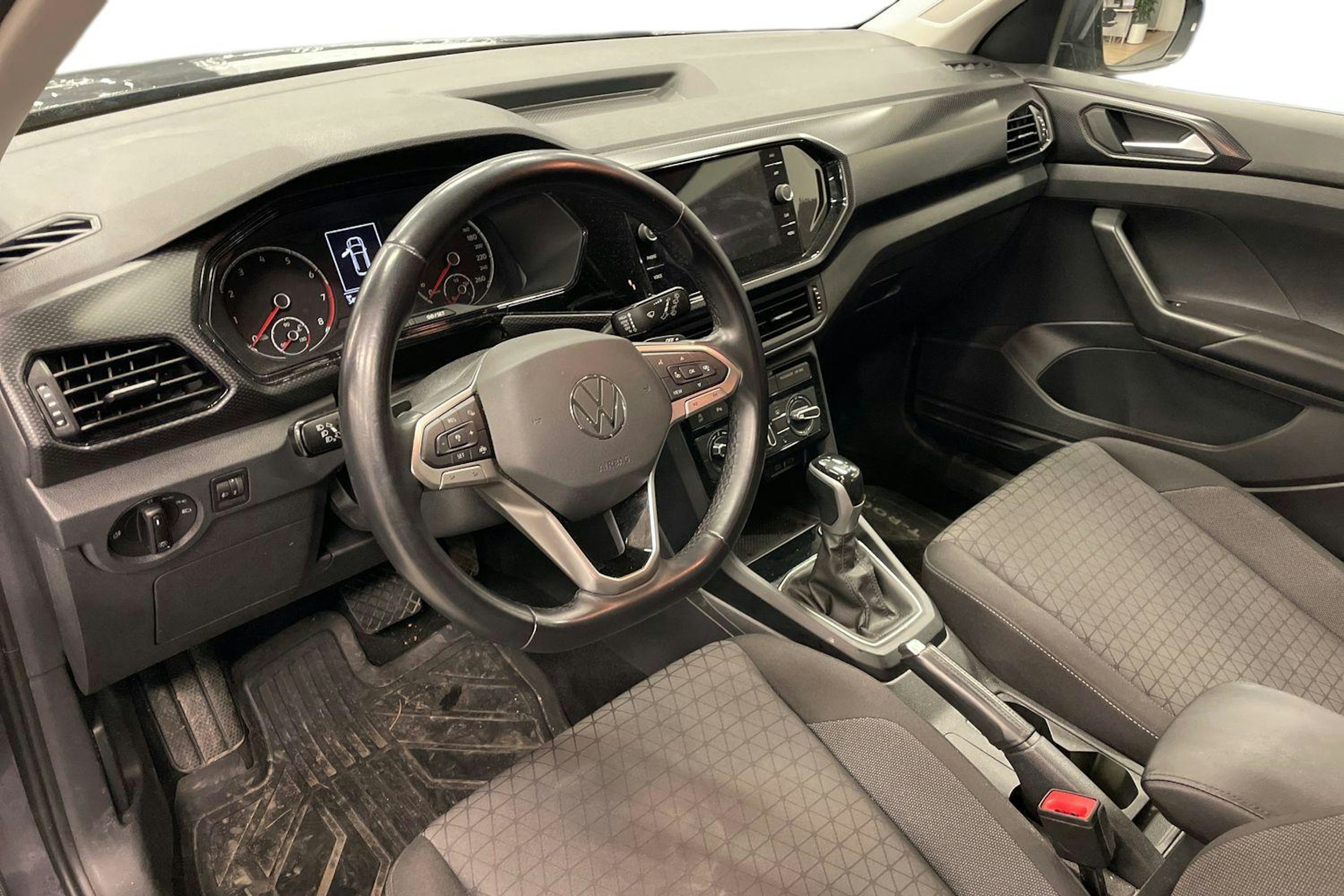 harmaa Volkswagen T-Cross 2022 kuva 3.