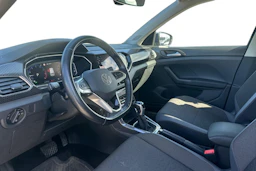 Sininen Volkswagen T-Cross 2022 kuva 3.