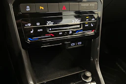 Sininen Volkswagen T-Cross 2022 kuva 20.