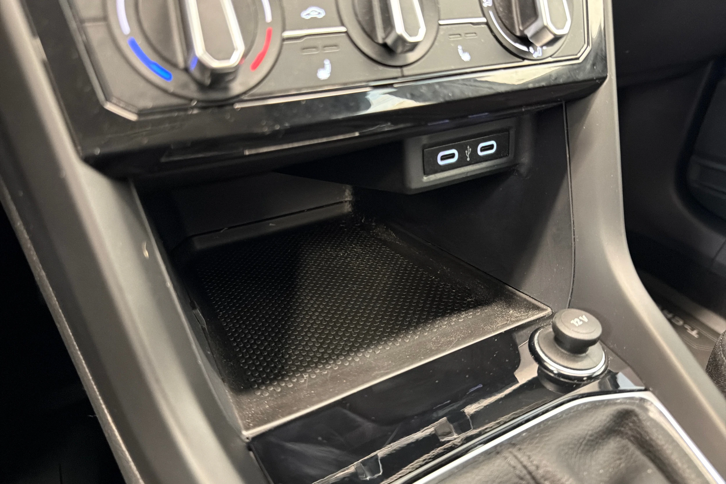 harmaa Volkswagen T-Cross 2022 kuva 25.