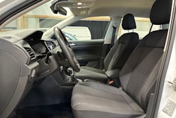 valkoinen Volkswagen T-Cross 2022 kuva 15.