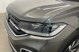 Harmaa Volkswagen T-Cross 2021 kuva 22.