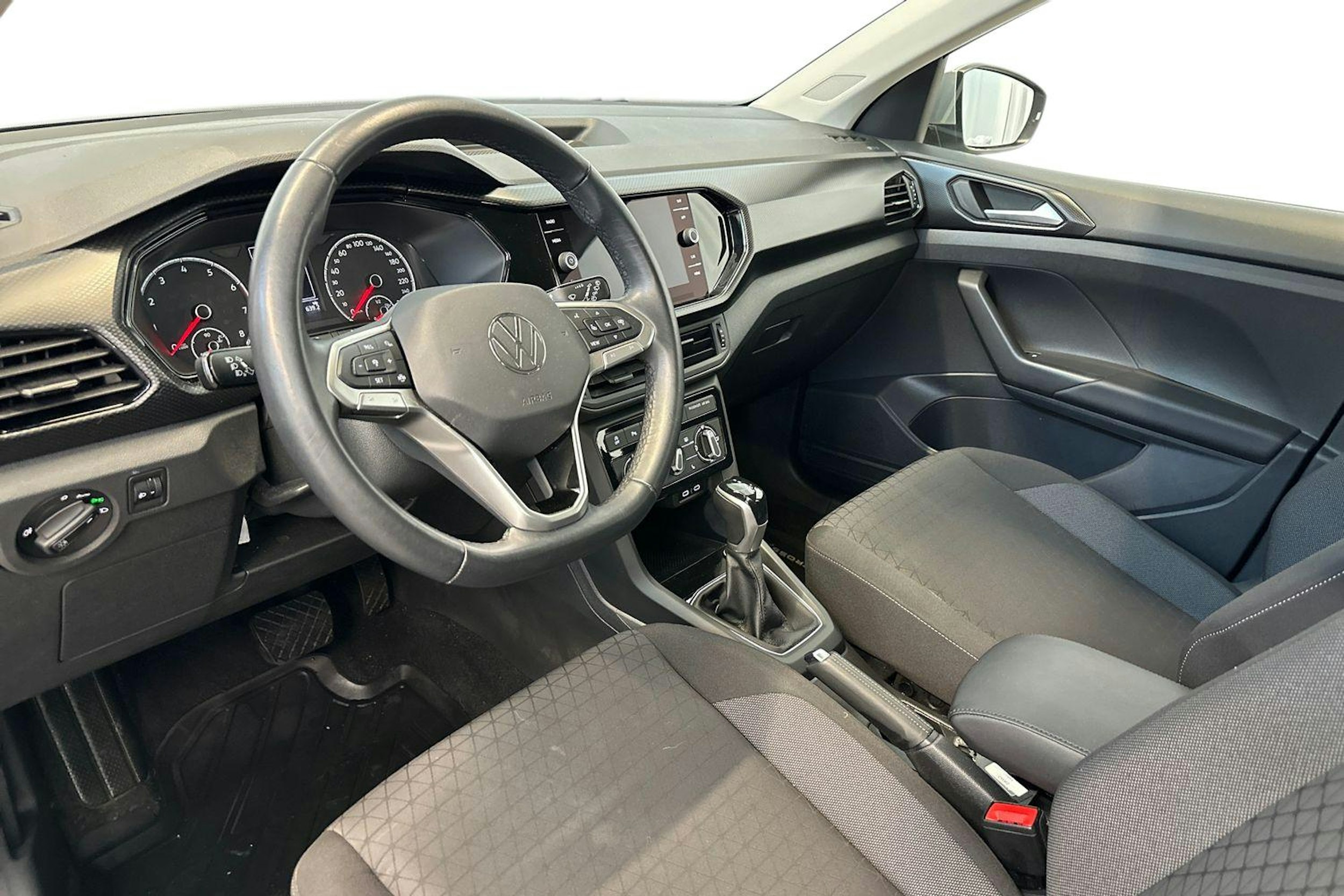 harmaa Volkswagen T-Cross 2022 kuva 7.