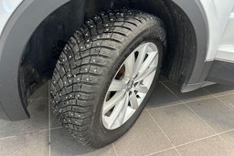 harmaa Volkswagen T-Cross 2022 kuva 11.