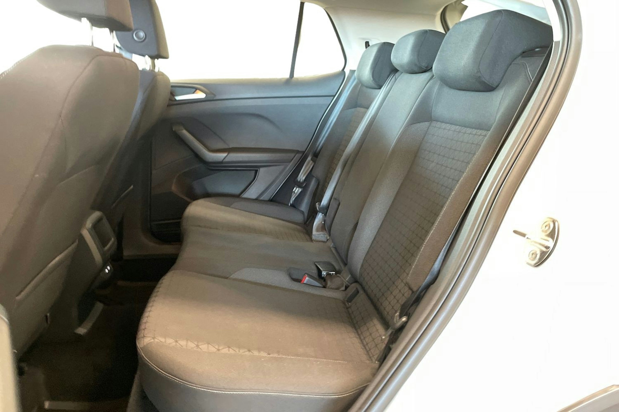 harmaa Volkswagen T-Cross 2022 kuva 10.