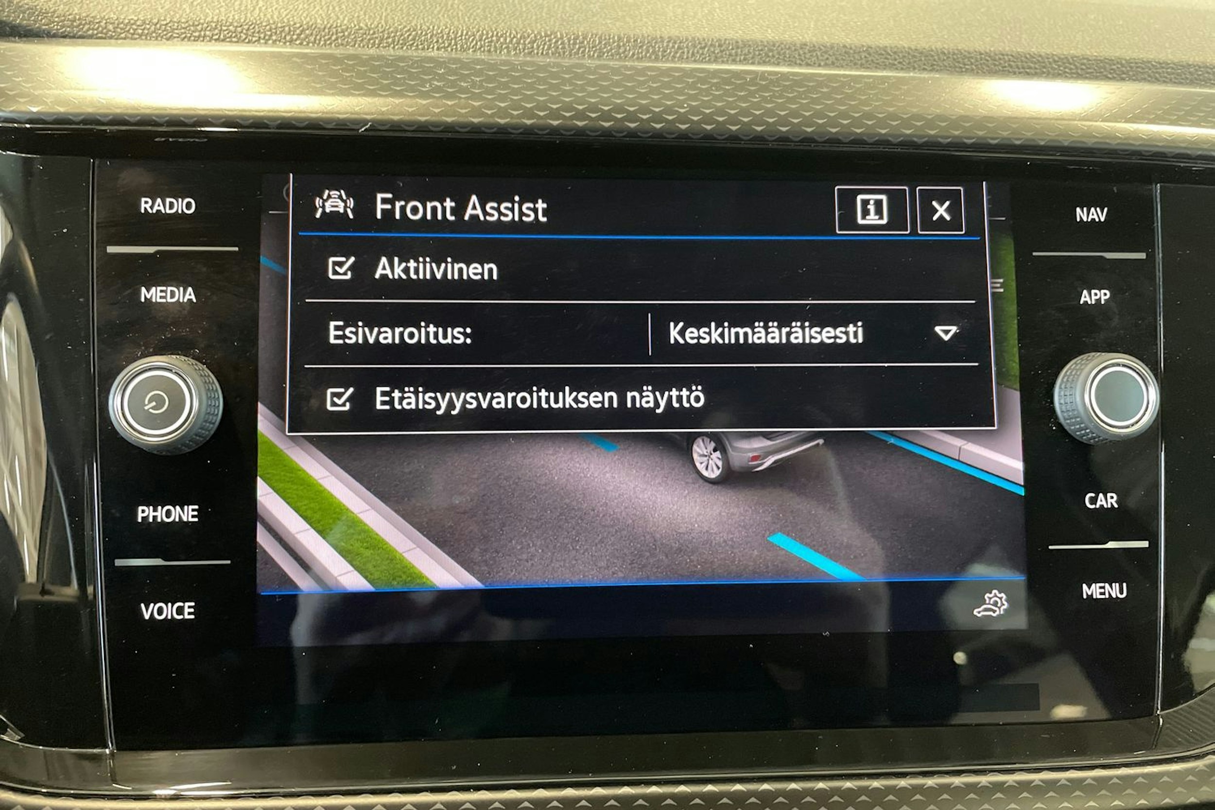 harmaa Volkswagen T-Cross 2022 kuva 24.