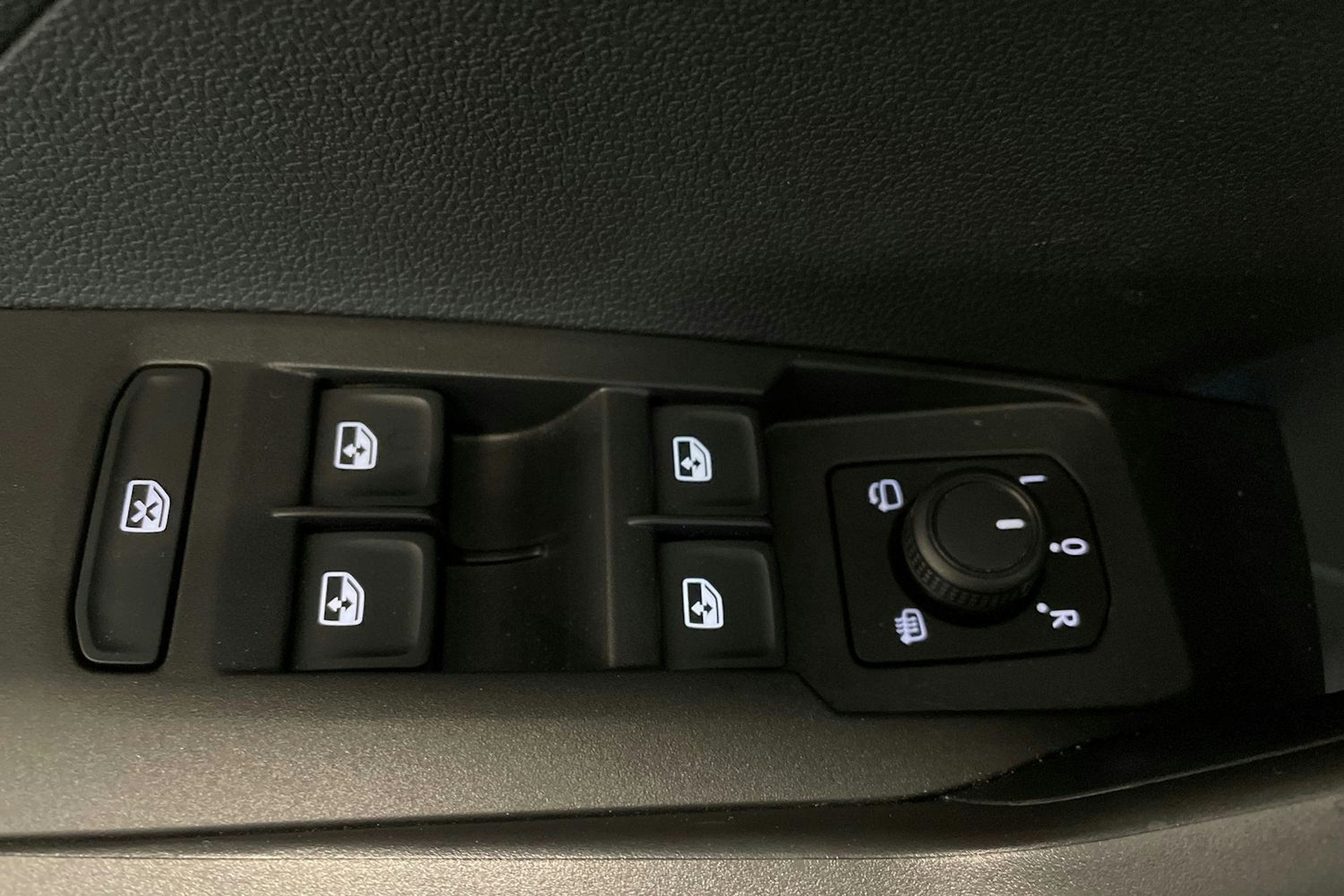 harmaa Volkswagen T-Cross 2022 kuva 31.