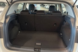 harmaa Volkswagen T-Cross 2022 kuva 34.