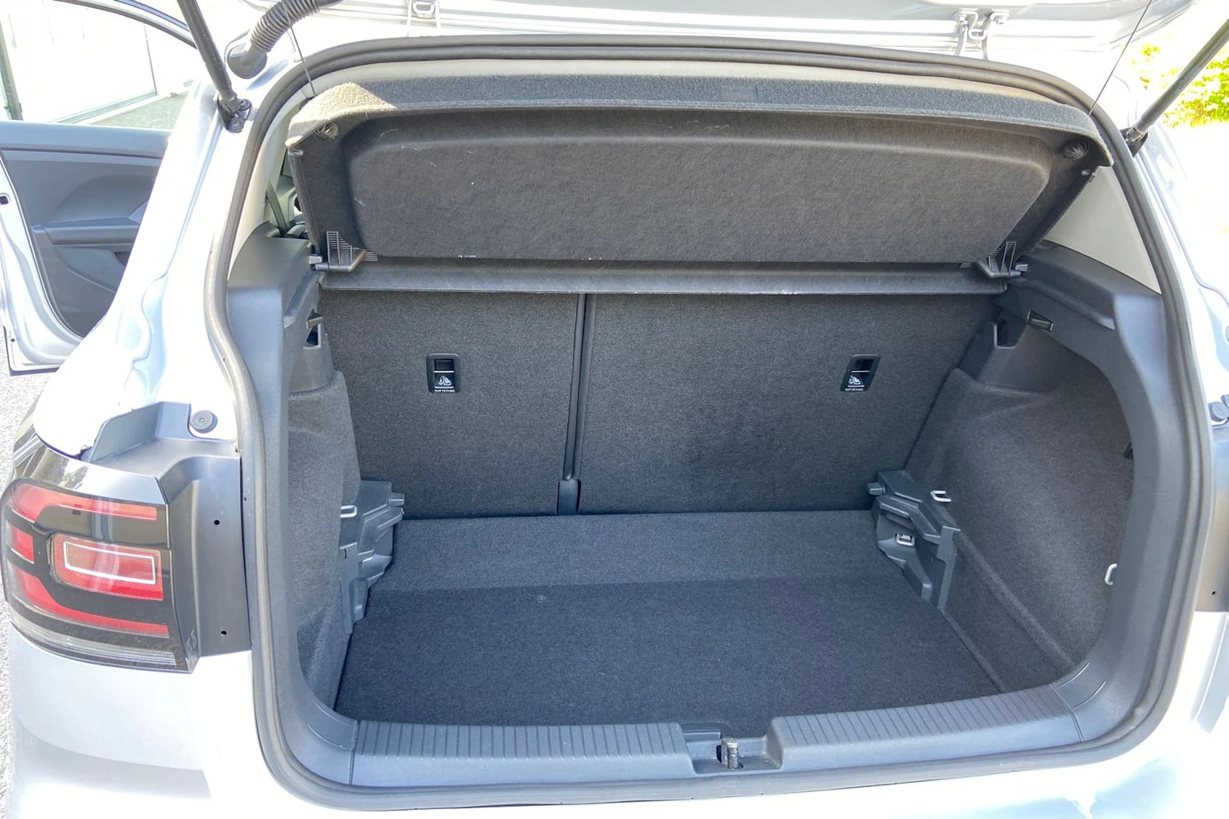 hopea Volkswagen T-Cross 2022 kuva 11.