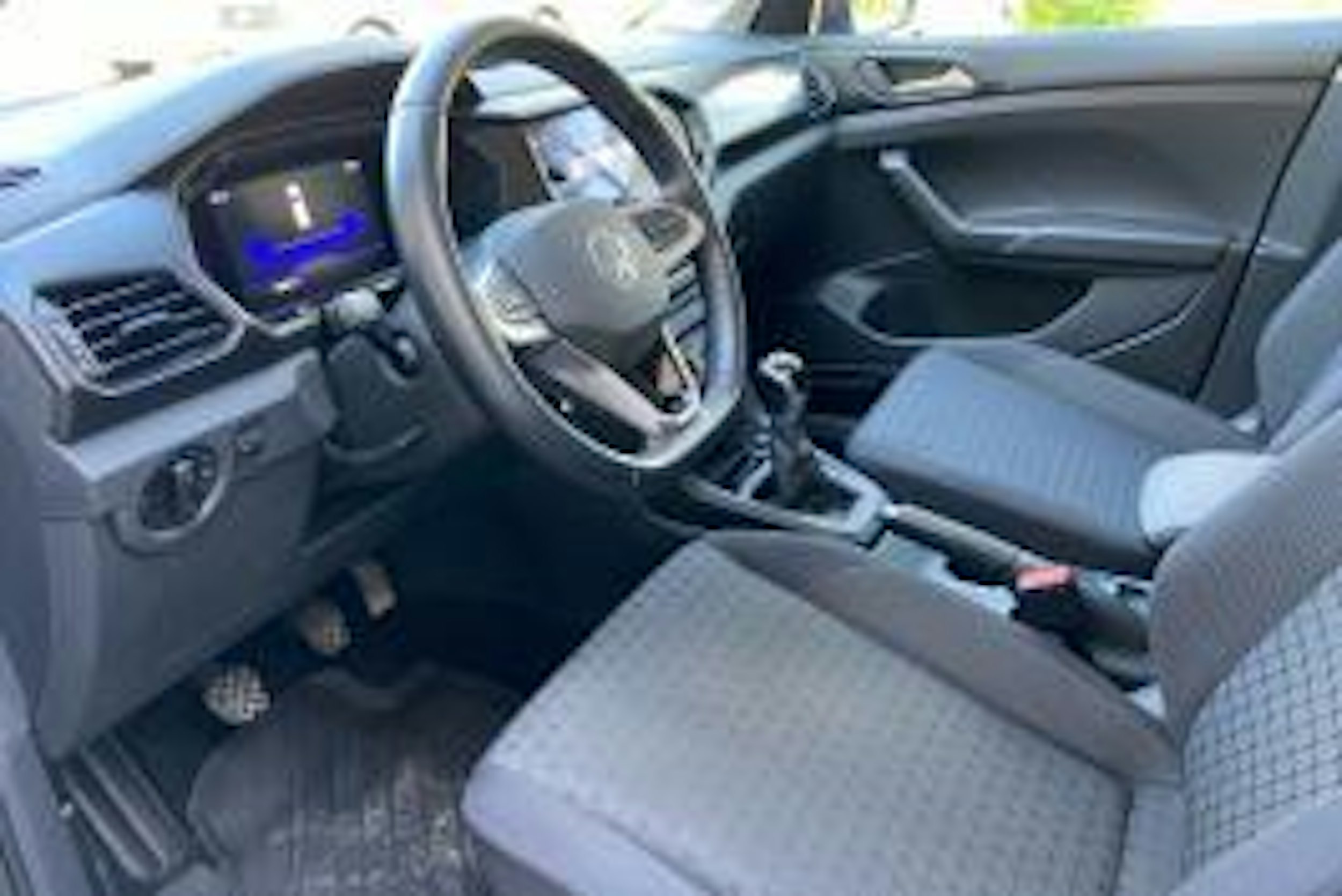harmaa Volkswagen T-Cross 2022 kuva 6.