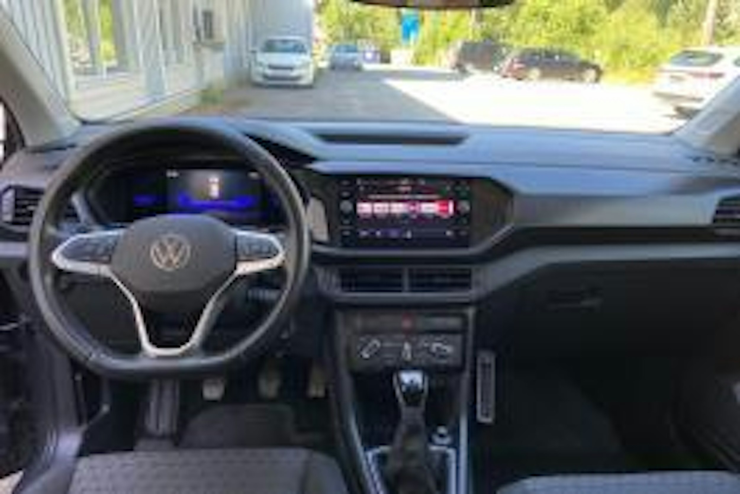 harmaa Volkswagen T-Cross 2022 kuva 7.